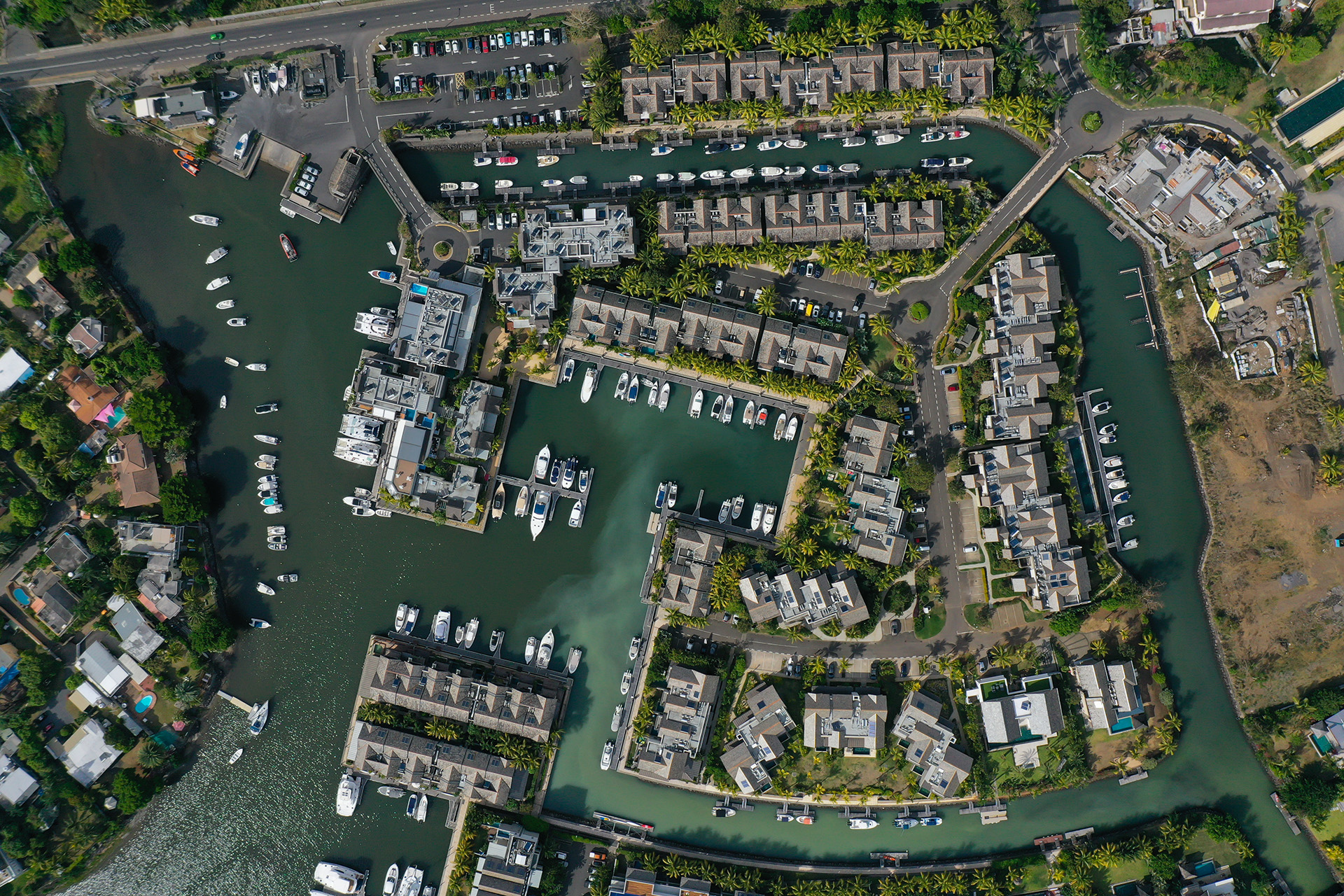 Marina Property Mauritius: Luxury Waterfront Living Guide