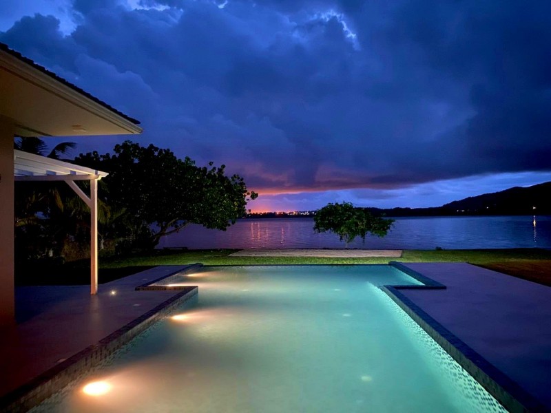 Sumptuous villa for sale in Vieux Grand Port — image 5