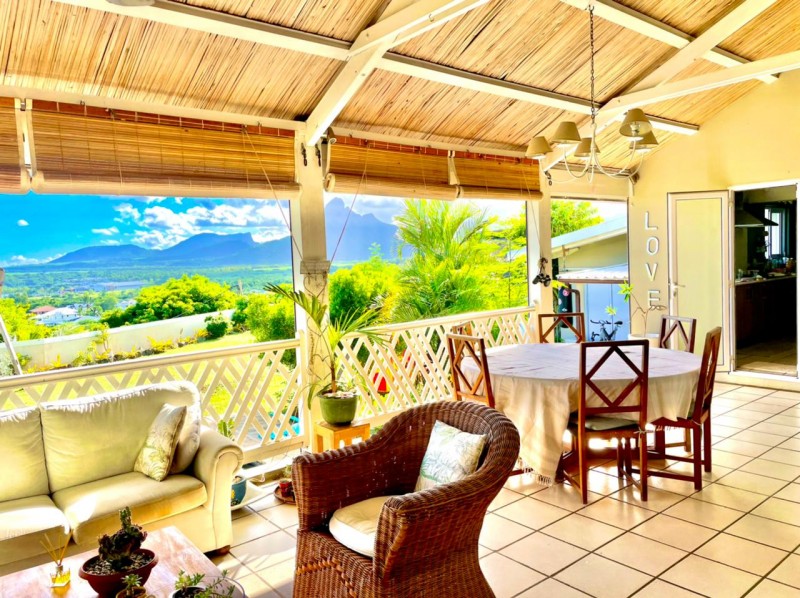 4 Bedroom villa - For sale - Tamarin — image 8