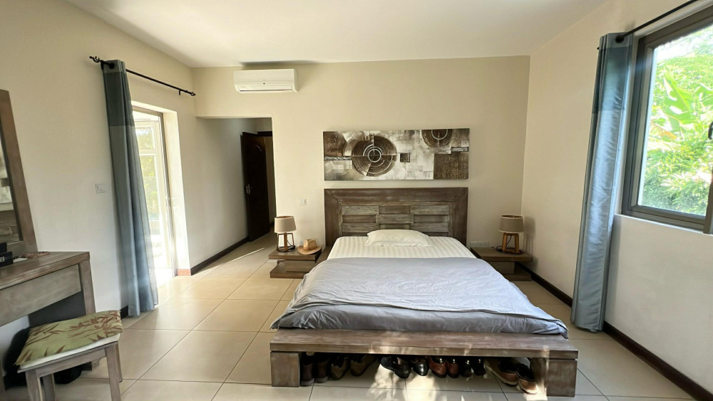Elegant 3-Bedroom Apartment for Sale in a Stylish Residence — image 2