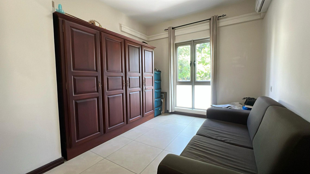 Elegant 3-Bedroom Apartment for Sale in a Stylish Residence — image 5