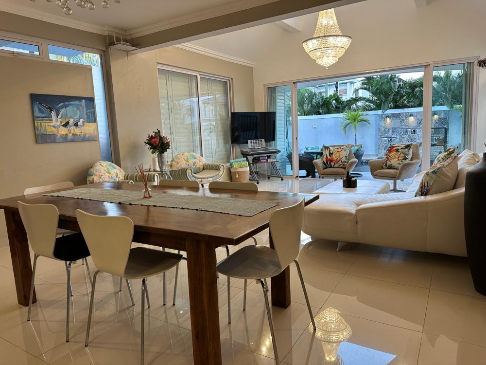 3 BEDROOM GROUND FLOOR VILLA - FOR RENT - BLACK RIVER — image 12