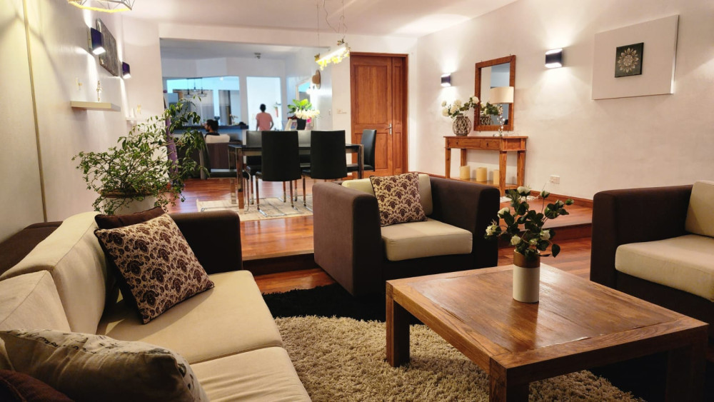 APARTMENT FOR SALE IN BLACK ROCK — image 9