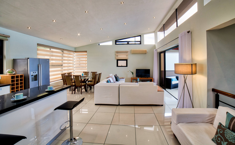 4 BEDROOM PENTHOUSE FOR SALE - WEST OF MAURITIUS