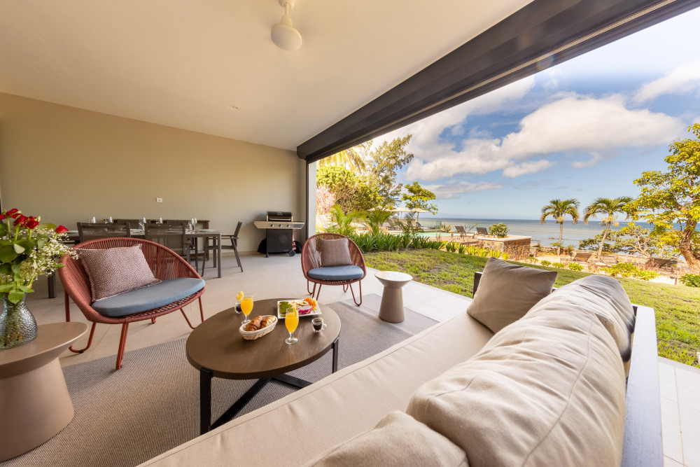 Beachfront 3-Bedroom Apartment with Beach & Mountain Views – West Coast Mauritius — image 9