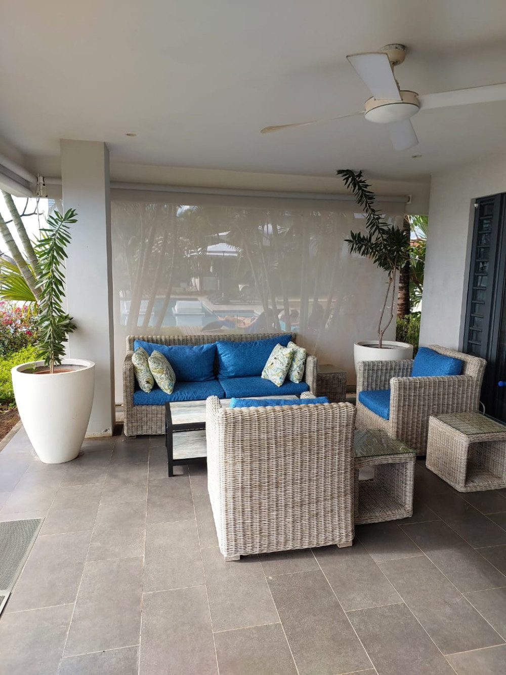 Beachfront 3-Bedroom Apartment with Lagoon Views – West Coast Mauritius — image 3