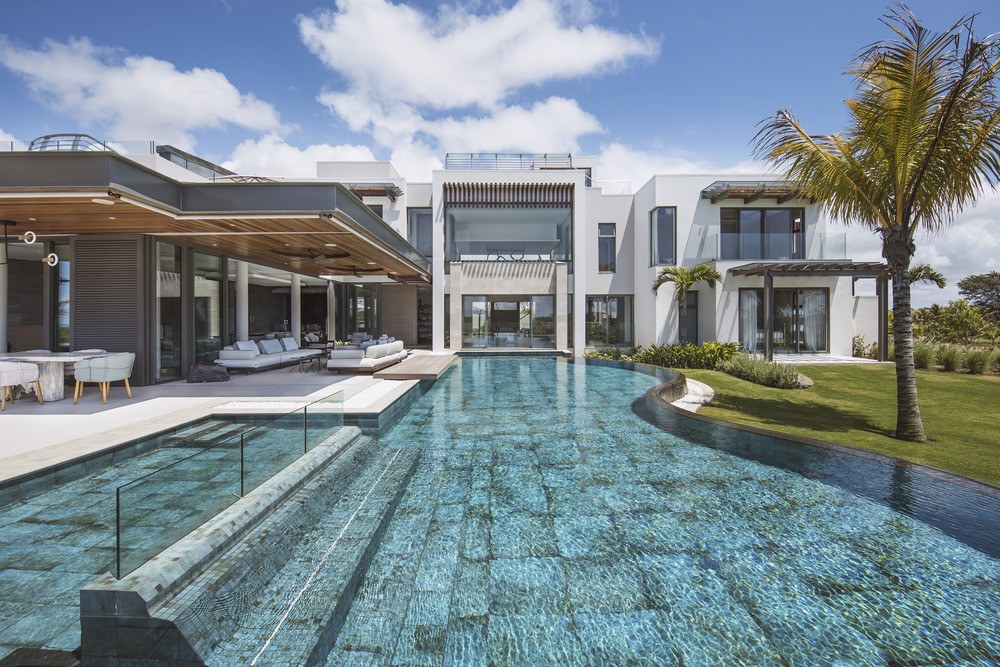 5 Bedroom villa with sea view — image 6