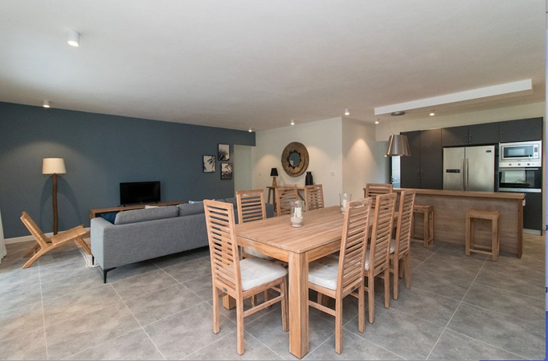Spacious ground floor apartment — image 3
