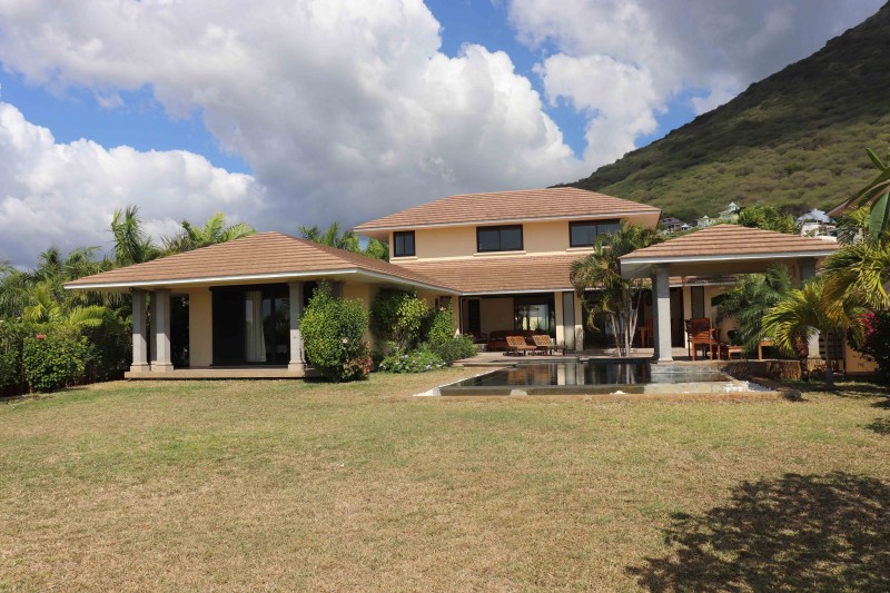 Attractive Tamarin Villa for Rent Starting September — image 3