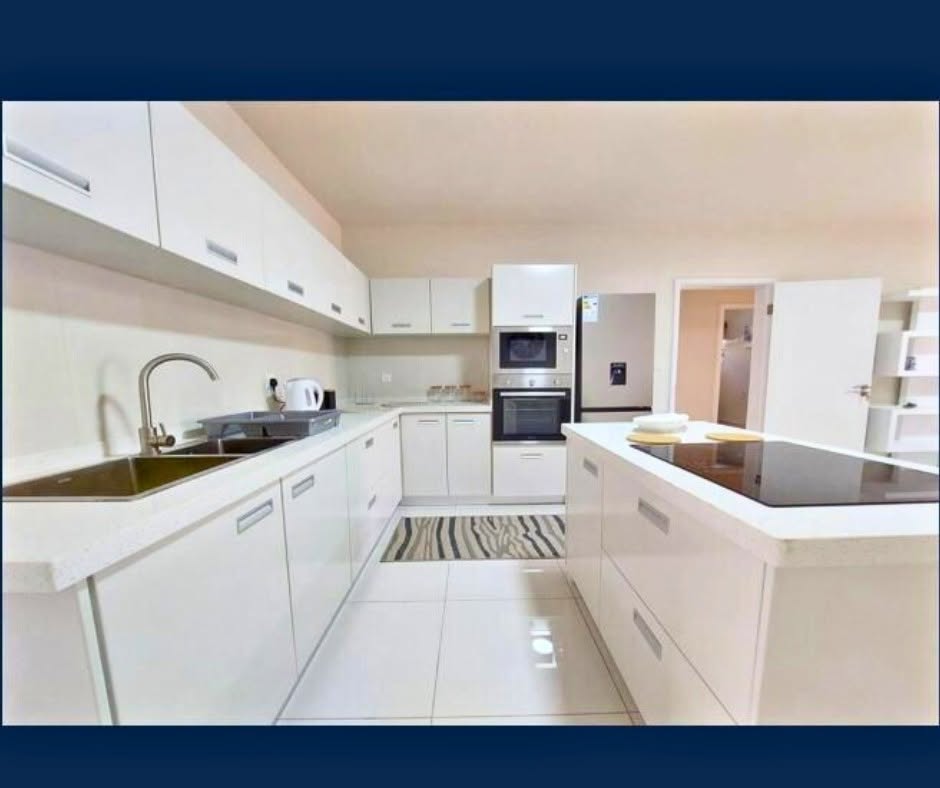 Spacious 3-Bedroom Apartment for Sale - Tamarin — image 8