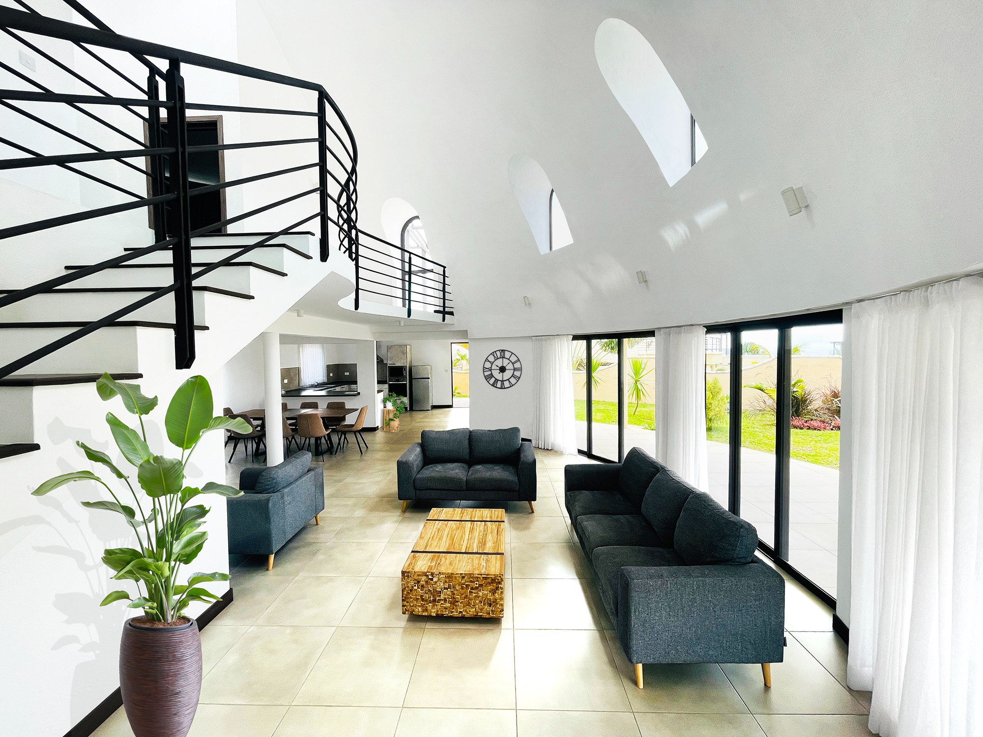 3-Bedroom Villa for Rent with Pool, Gym Access & Sea View – Mauritius — image 6