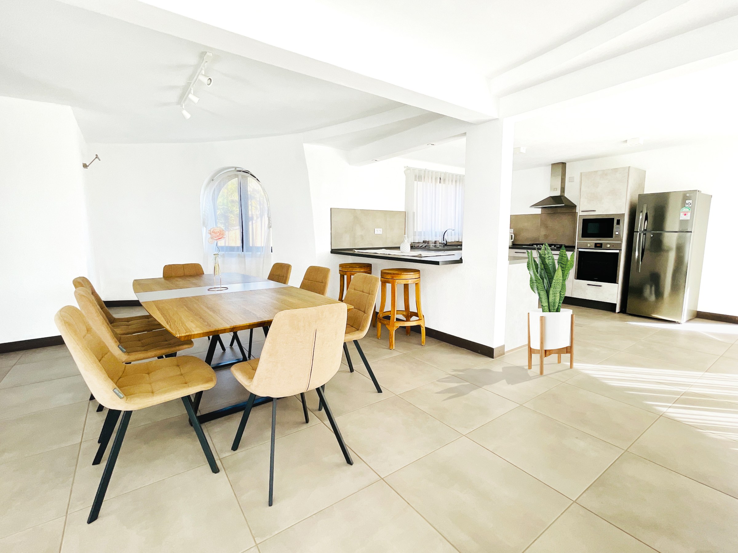 3-Bedroom Villa for Rent with Pool, Gym Access & Sea View – Mauritius — image 11