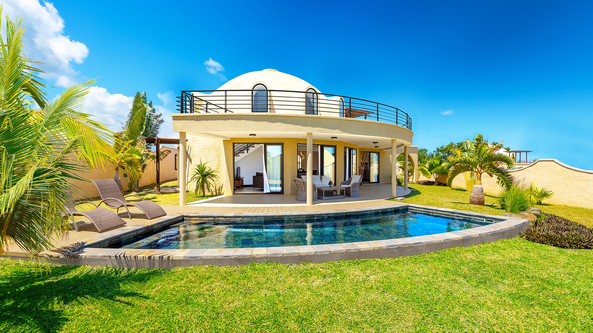 3-Bedroom Villa for Rent with Pool, Gym Access & Sea View – Mauritius — image 3