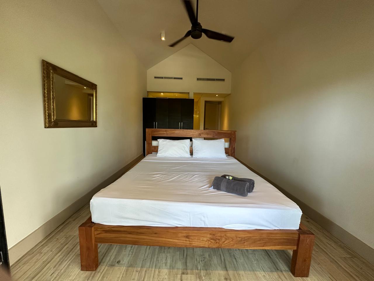 Waterfront 3-Bedroom Duplex in La Balise Marina — image 8