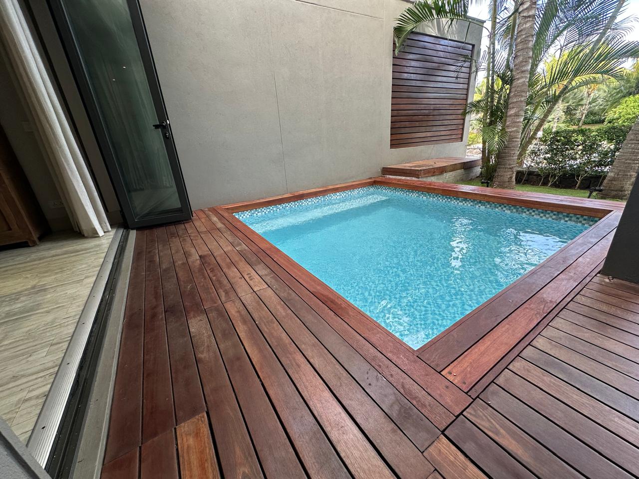 Waterfront 3-Bedroom Duplex in La Balise Marina — image 3