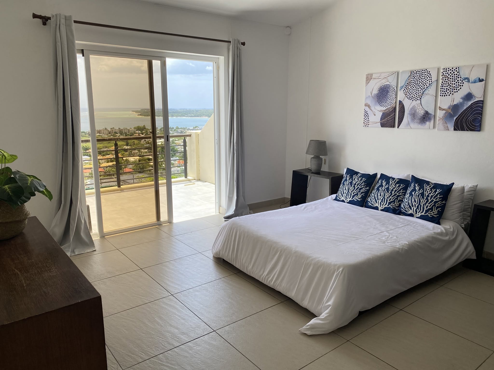 Stunning Duplex for Sale in Tamarin with Ocean Views – Available to Mauritians Only — image 5