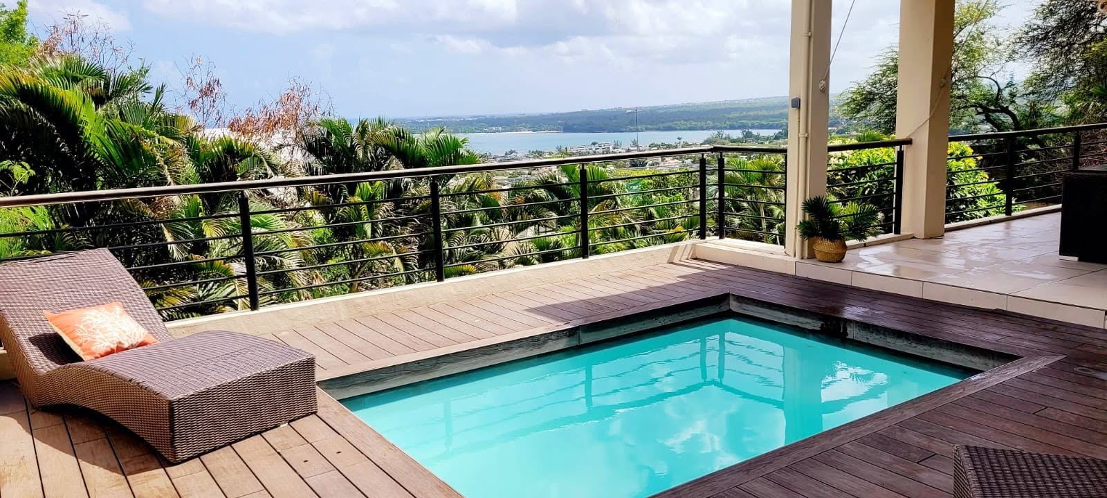 Stunning Duplex for Sale in Tamarin with Ocean Views – Available to Mauritians Only — image 4