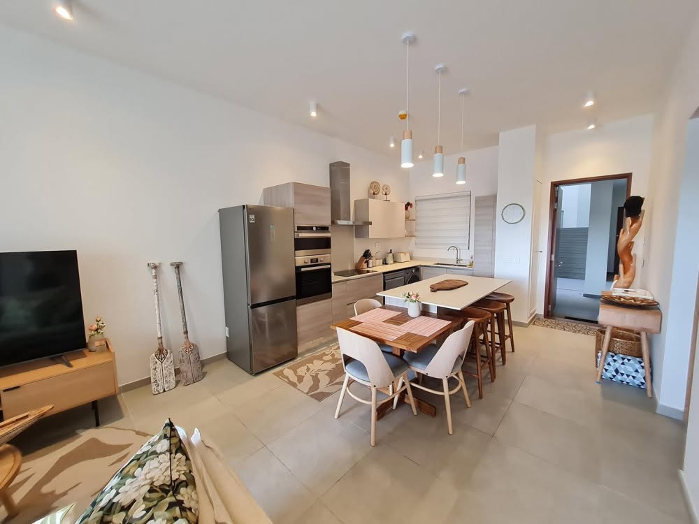 Modern 2-Bedroom Apartment for Sale - Pereybere — image 6