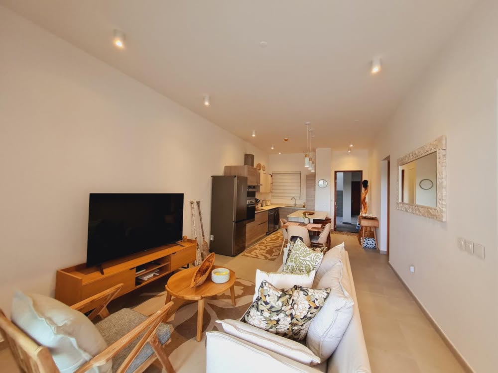 Modern 2-Bedroom Apartment for Sale - Pereybere — image 2