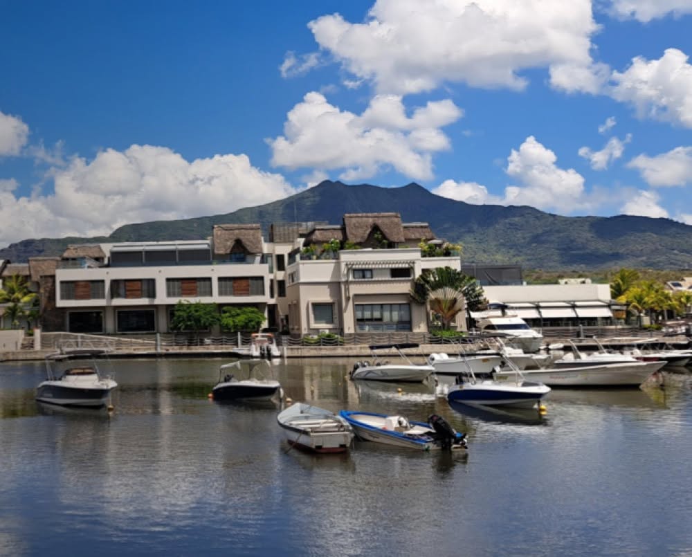 OFF PLAN Apartment For sale - west cost of Mauritius — image 1