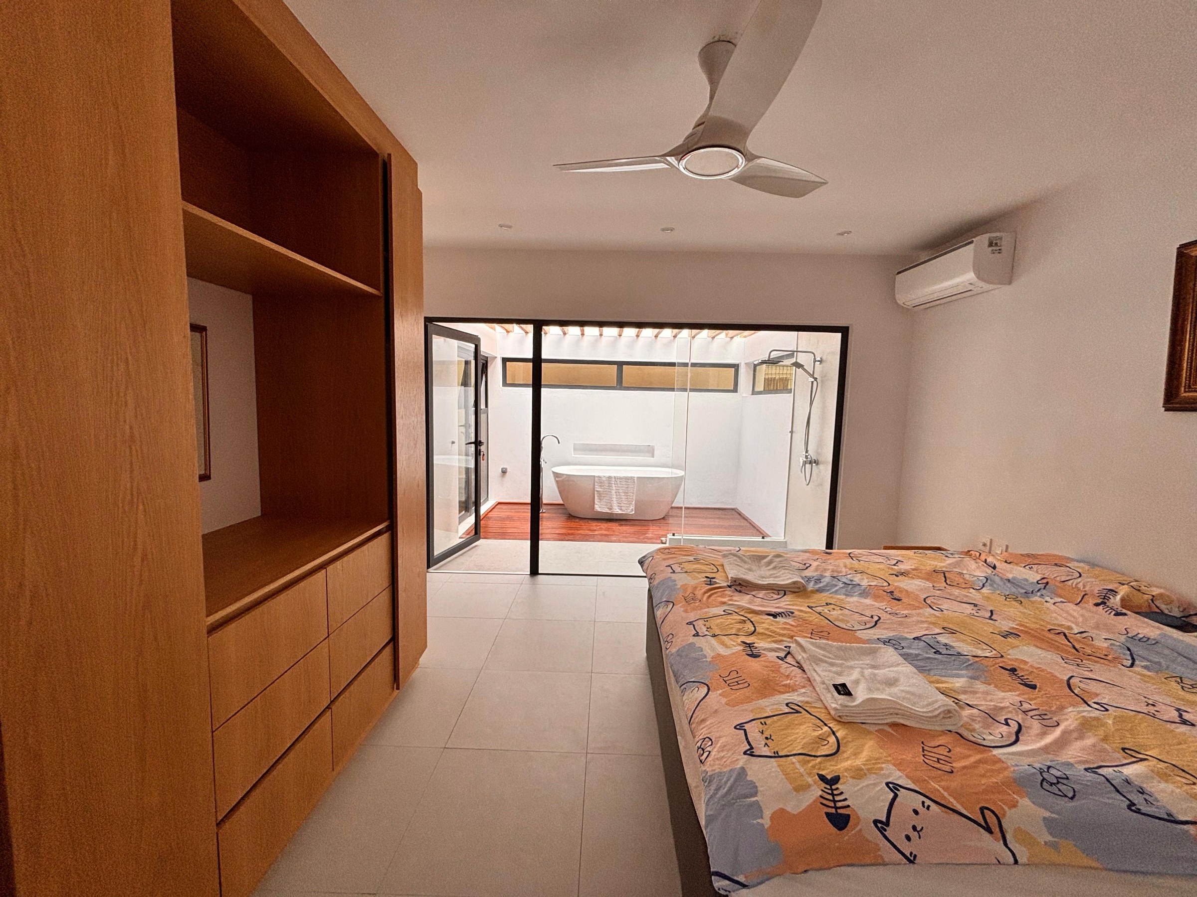 3 BEDROOM VILLA - FOR SALE - TAMARIN — image 14