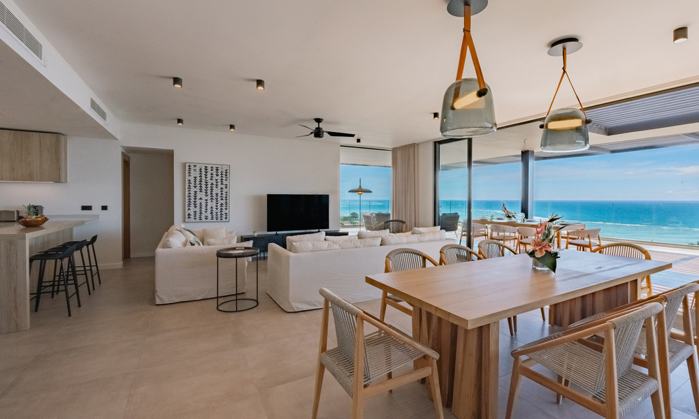 FOR SALE – 4-BEDROOM LUXURY SEA-VIEW VILLA | TAMARIN, BLACK RIVER — image 8