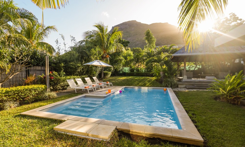 LUXURIOUS 3 BEDROOMS VILLA FOR SALE — image 9