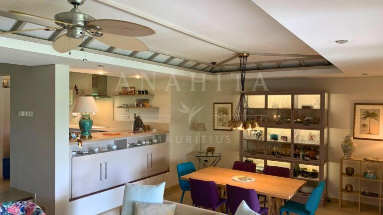 3-Bedroom Apartment with Lagoon & Golf Views — image 2