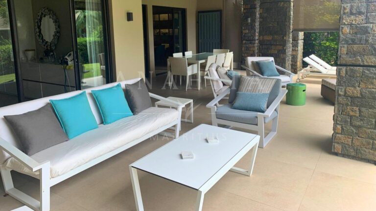 3-Bedroom Apartment with Lagoon & Golf Views — image 6