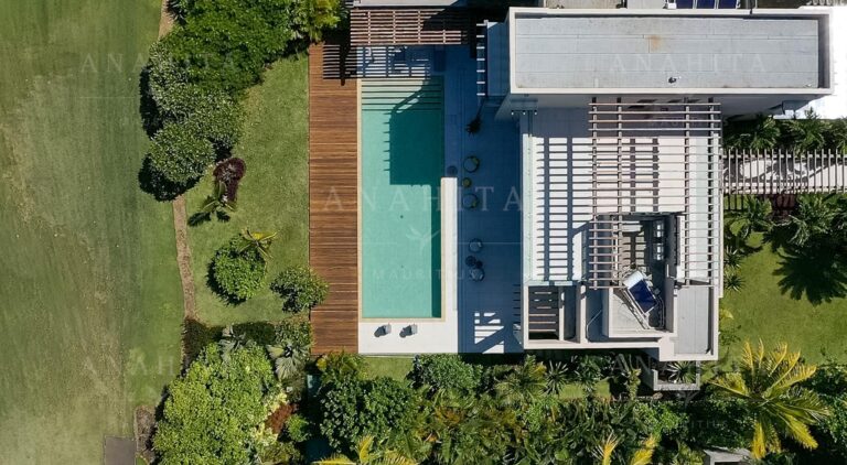 Luxury Golf Villa in East Mauritius — image 4