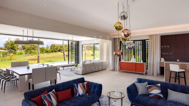 Luxury 5-Bedroom Villa on the East Coast of Mauritius — image 4
