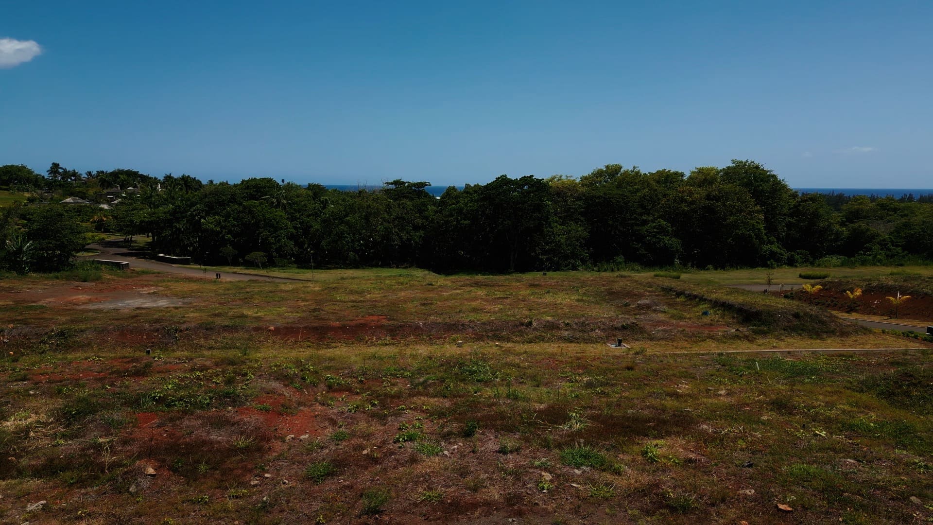 Land with Breathtaking Lagoon Views For Sale — image 4