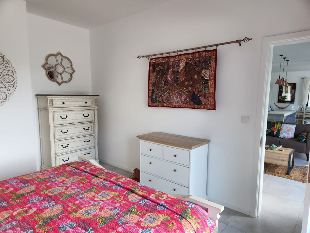Charming apartment for sale in Black River — image 8