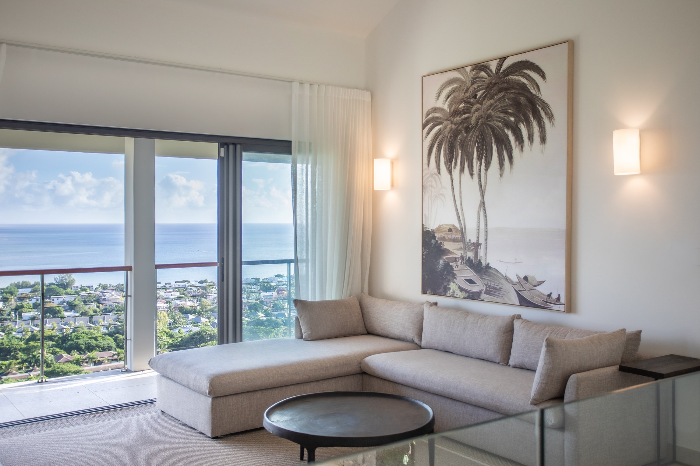 Luxurious 4-Bedroom Villa with Breathtaking Le Morne Views — image 17