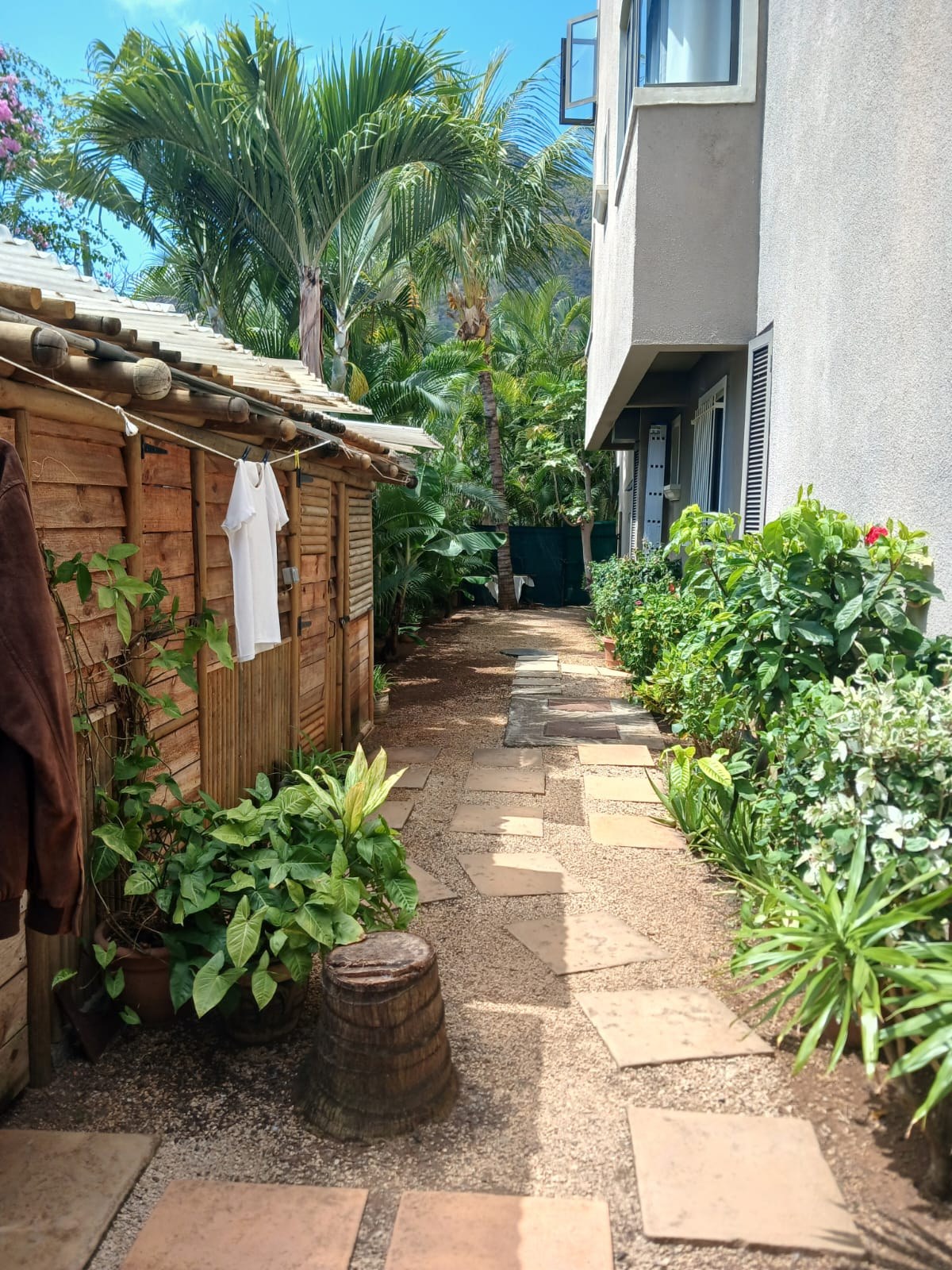 2 BEDROOM APARTMENT FOR SALE — image 8