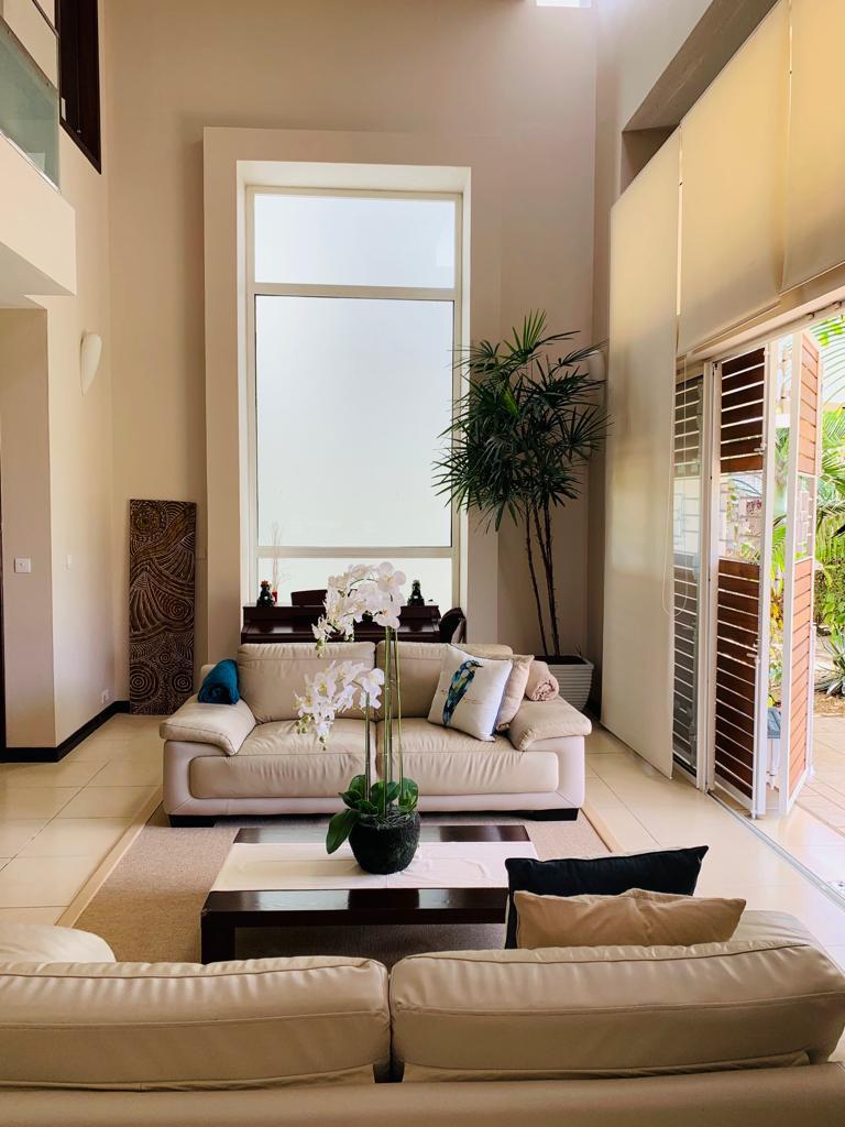 Elegant and Impeccably Maintained Home in Beau Bassin — image 8