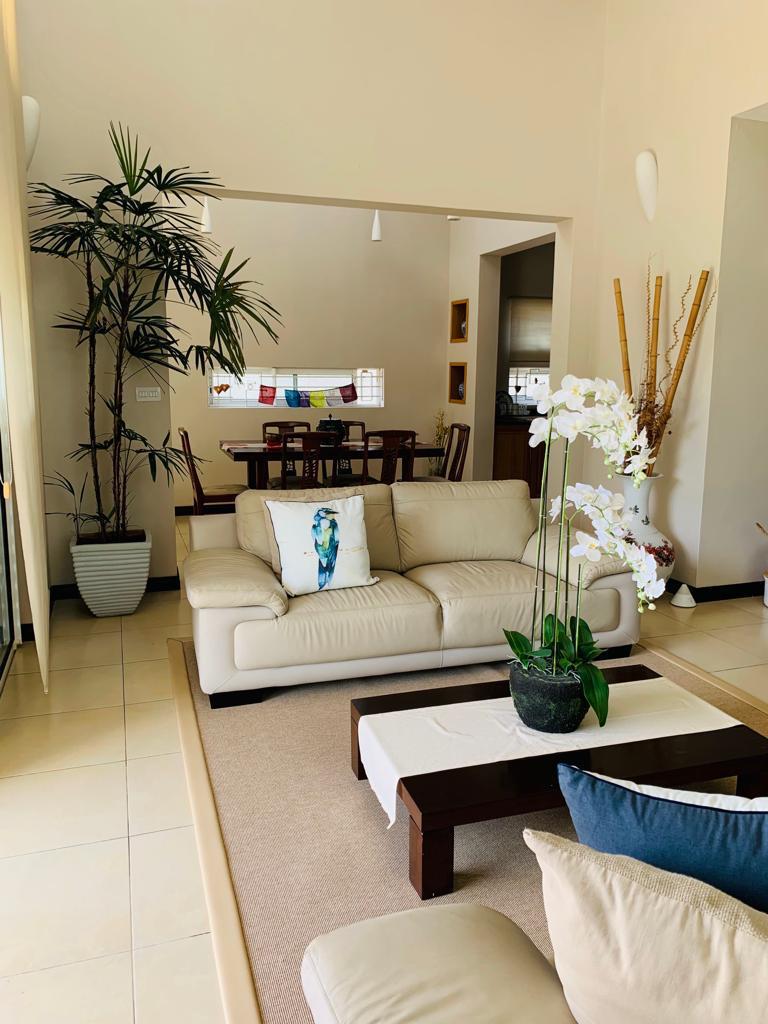 Elegant and Impeccably Maintained Home in Beau Bassin — image 7