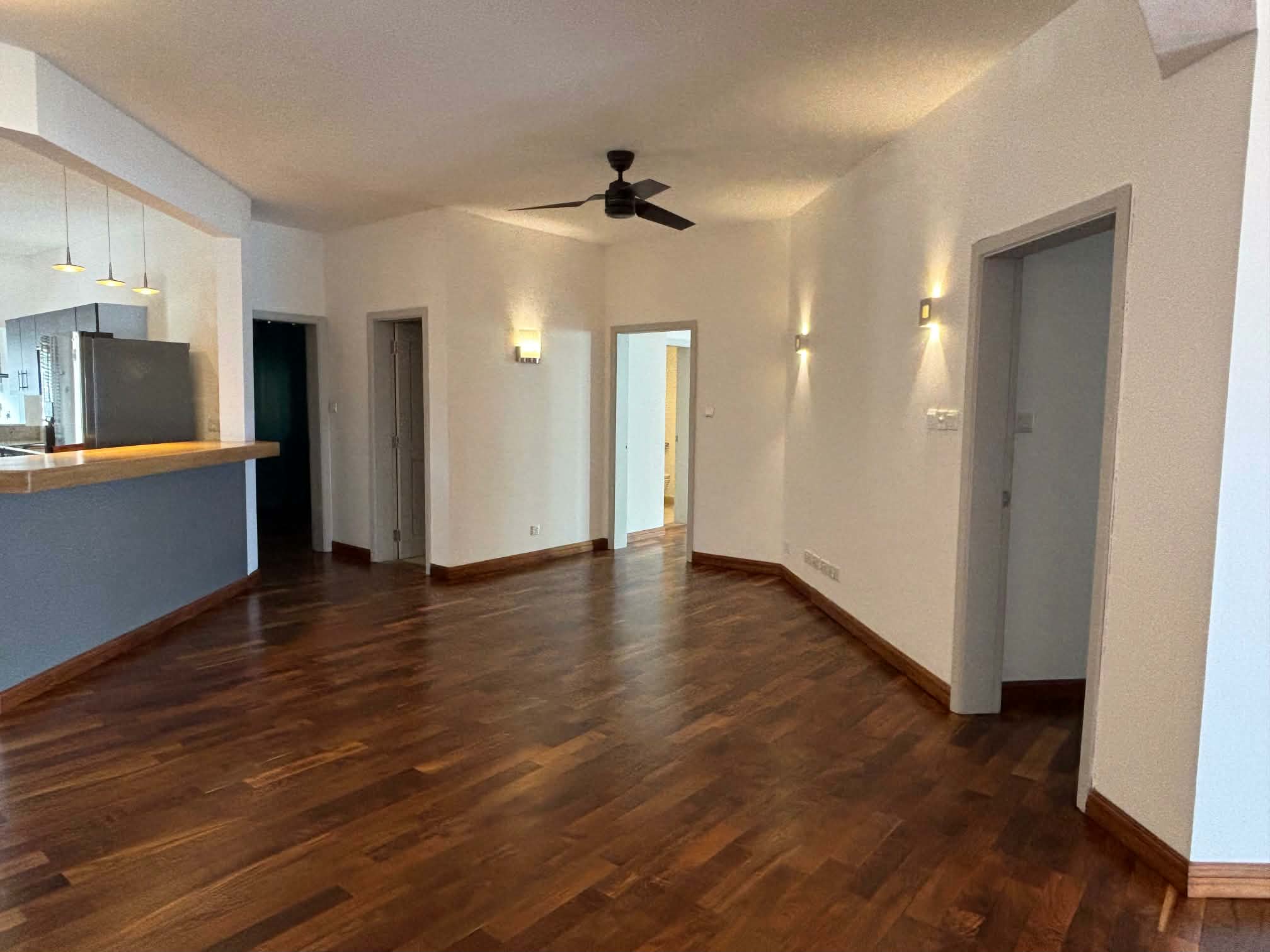 Charming Ground-Floor Apartment with Lagoon and Le Morne Views in Black River — image 4