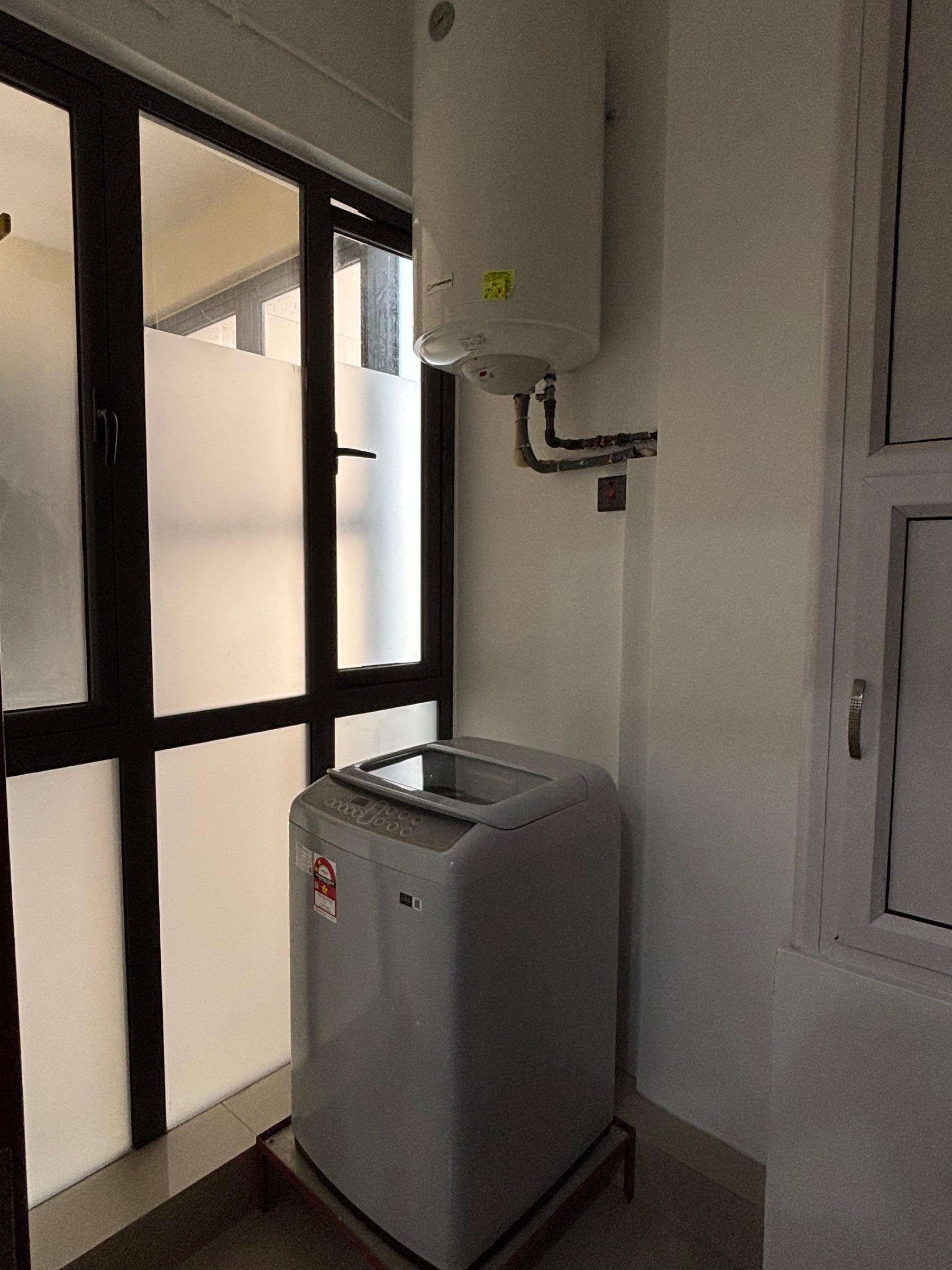 Renovated 3-Bedroom Apartment in Central Beau Bassin — image 8