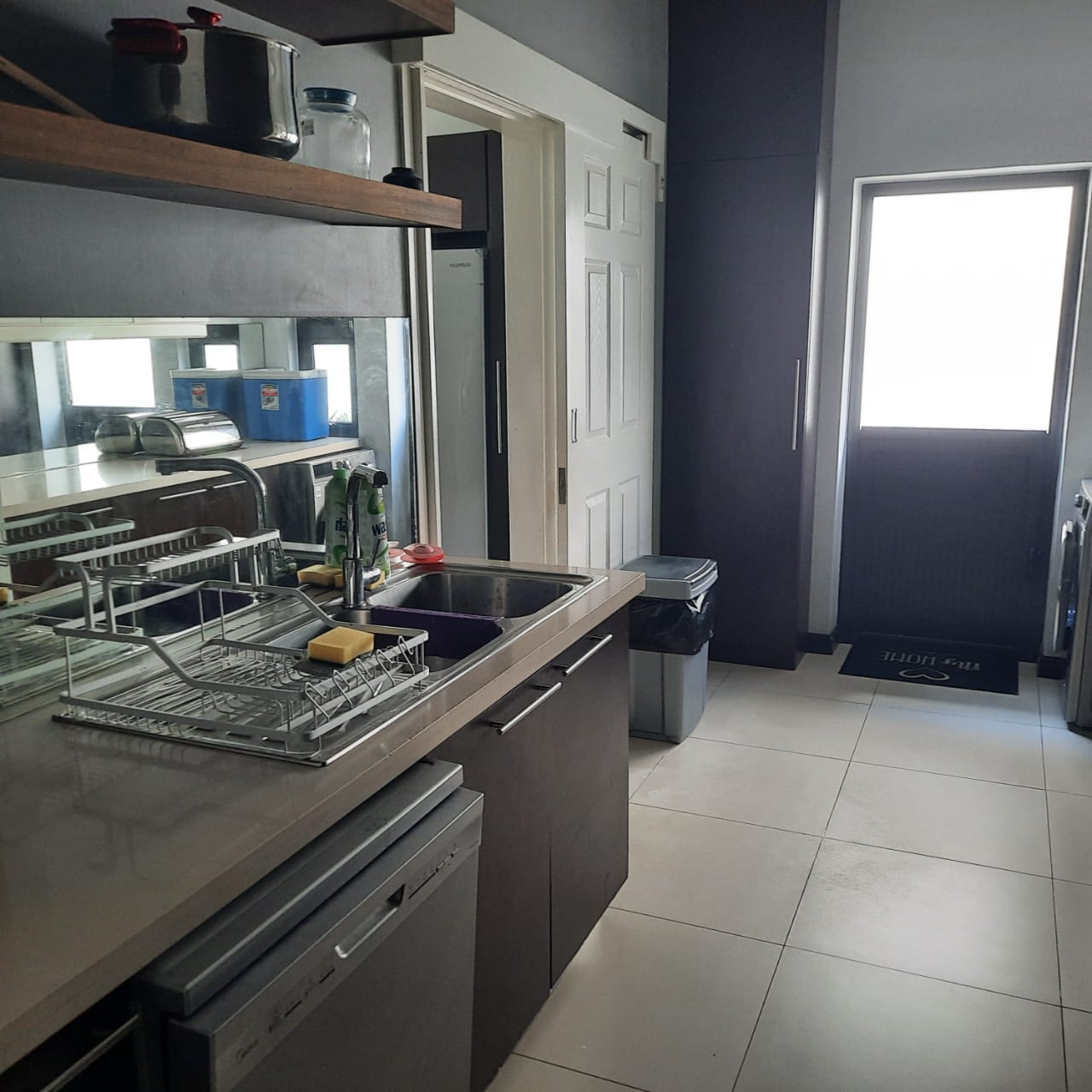 Modern Home for rent in Black River — image 5