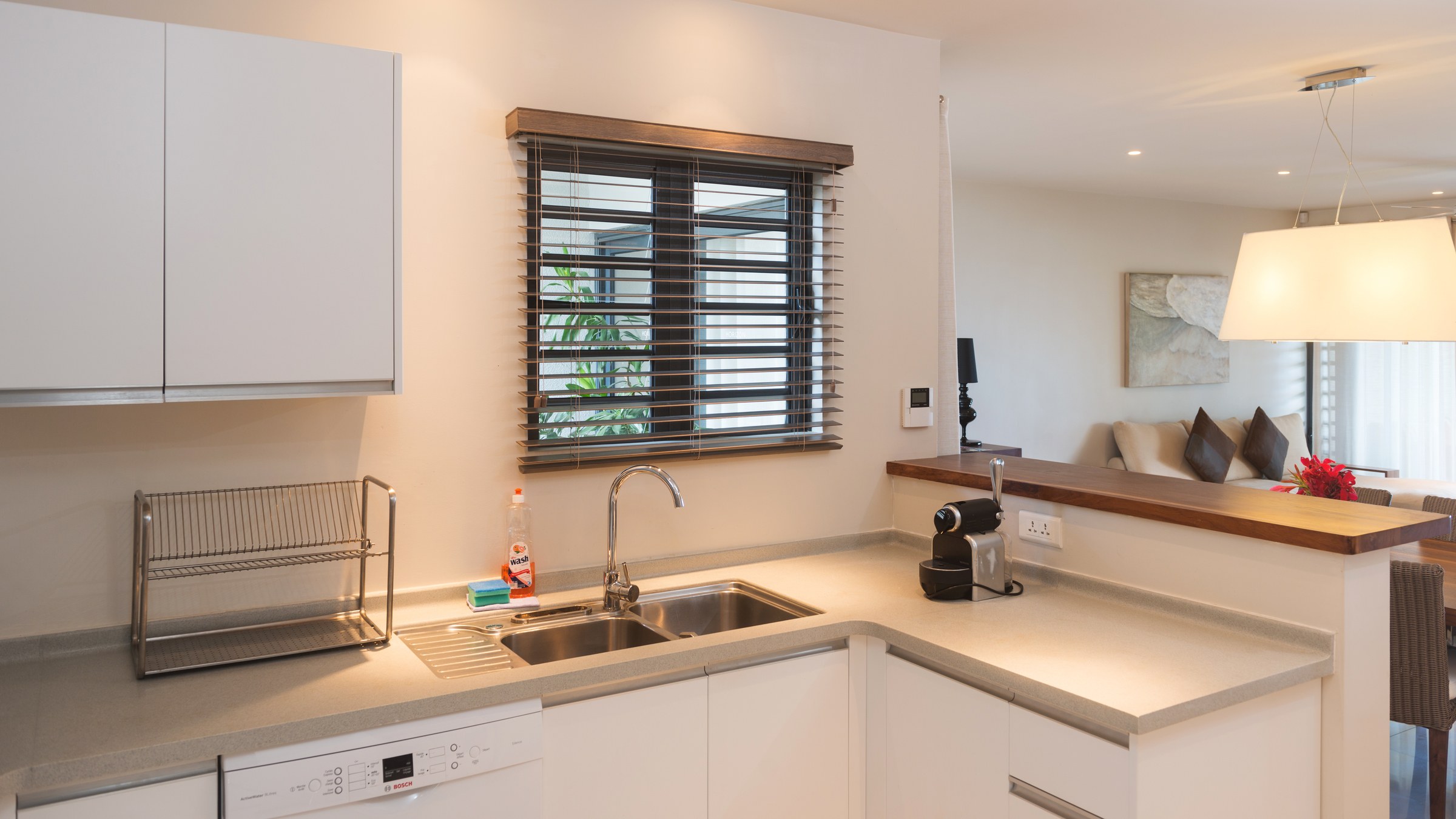 Beautiful sea front 3 Bedroom Apartment  — image 3