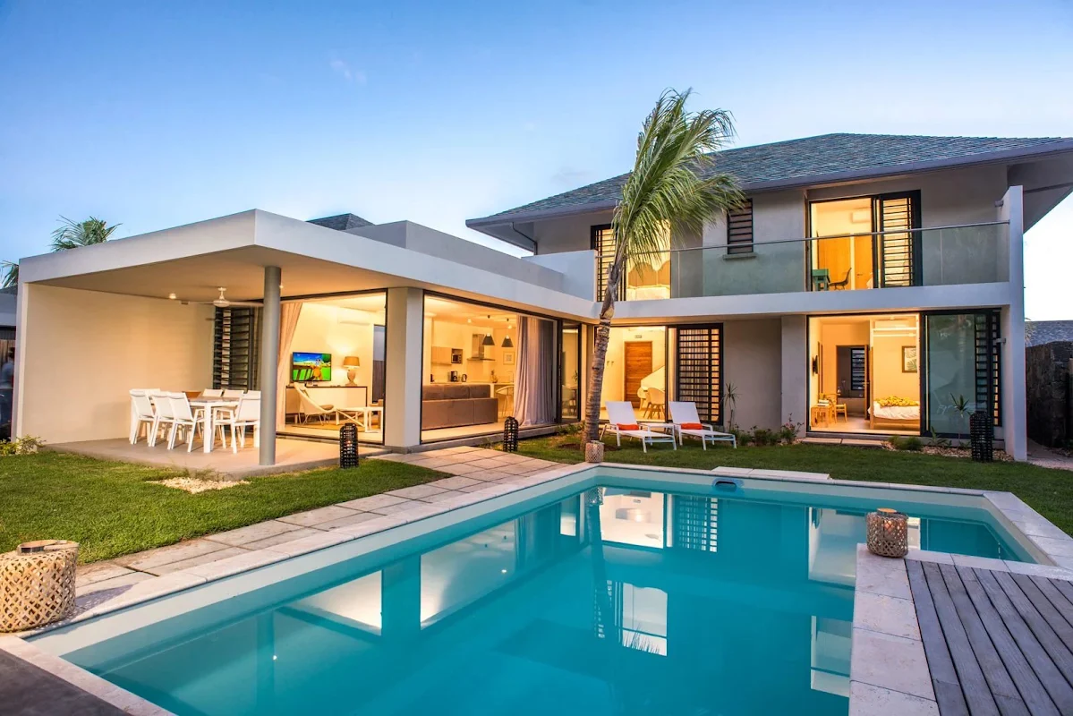 Luxury 3-Bedroom Villa with Private Pool in Rivière Noire