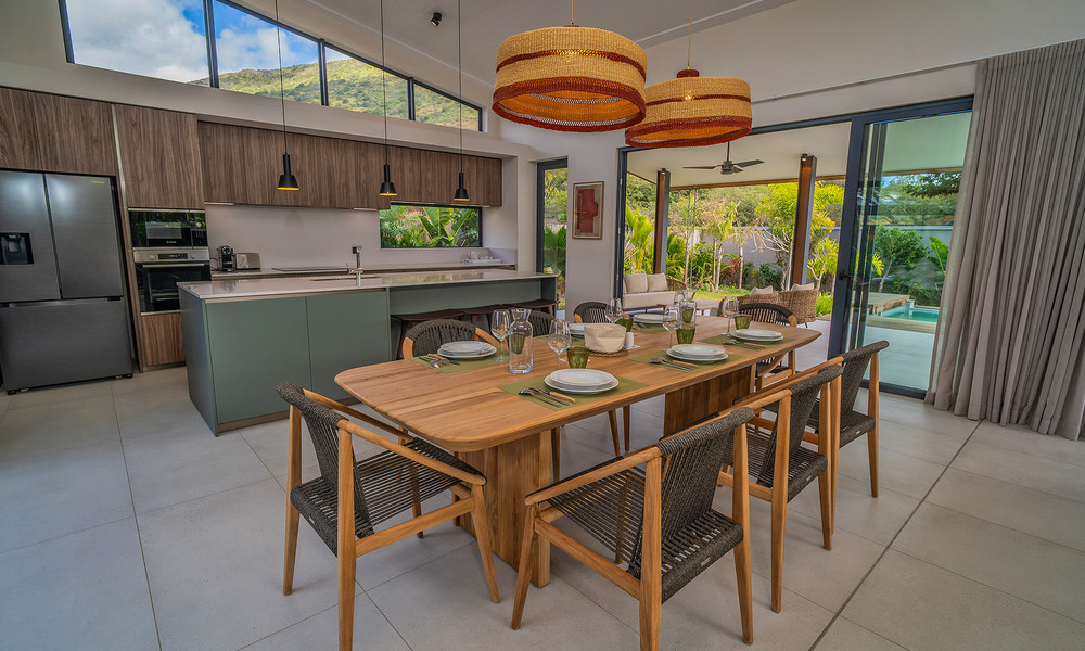 Luxury 3-Bedroom Villa with Private Heated Pool – West Coast, Mauritius — image 4