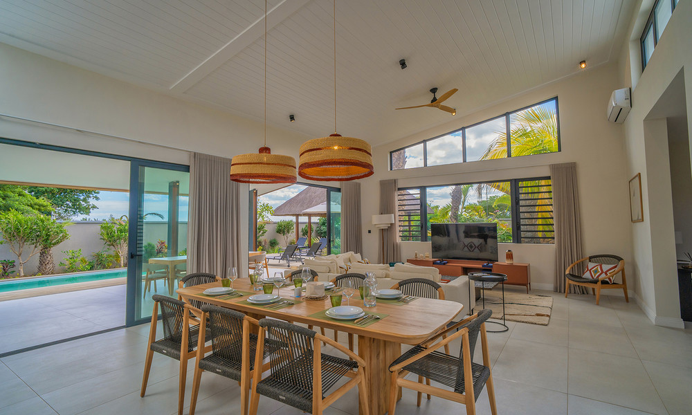 Luxury 3-Bedroom Villa with Private Heated Pool – West Coast, Mauritius — image 10