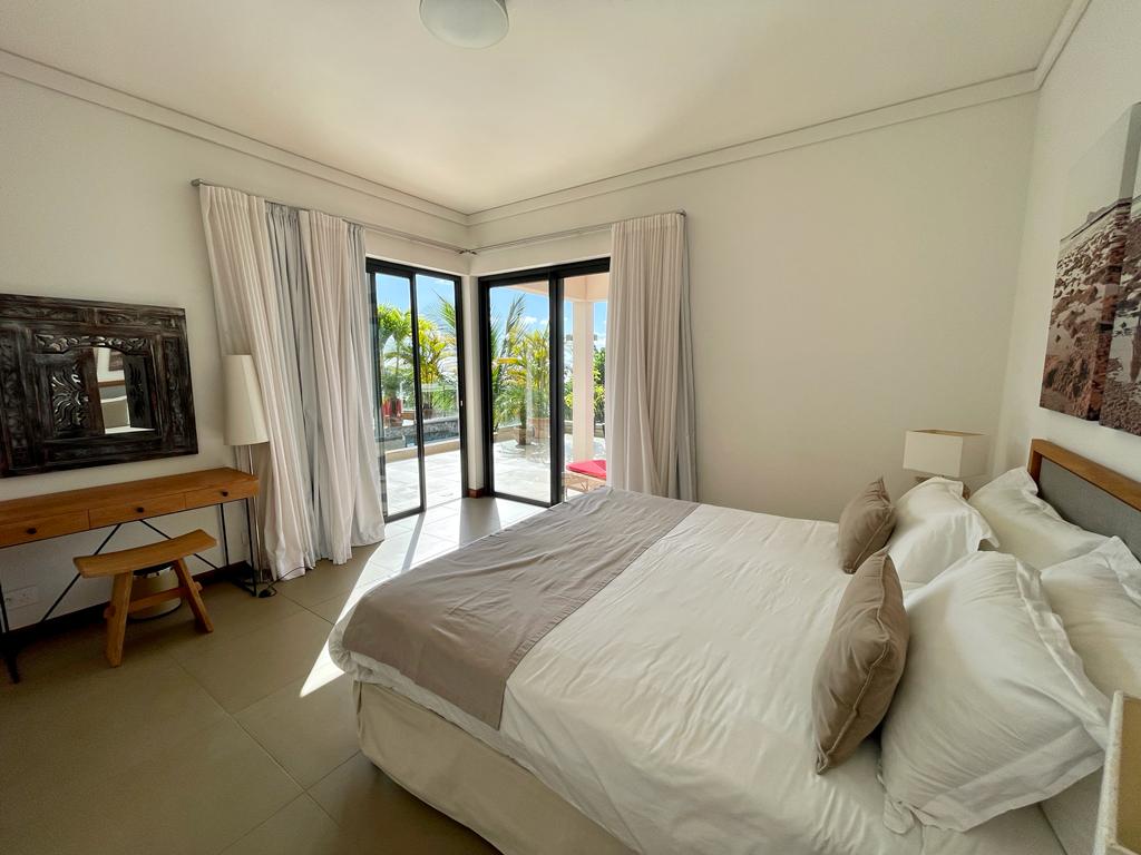 4-Bedroom East Coast Penthouse in Mauritius — image 8