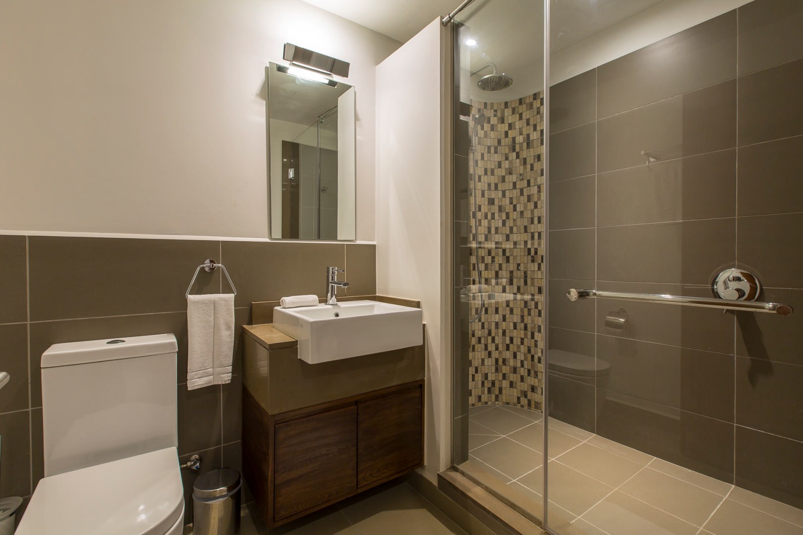 3-Bedroom Luxury Apartment East Coast Mauritius — image 8