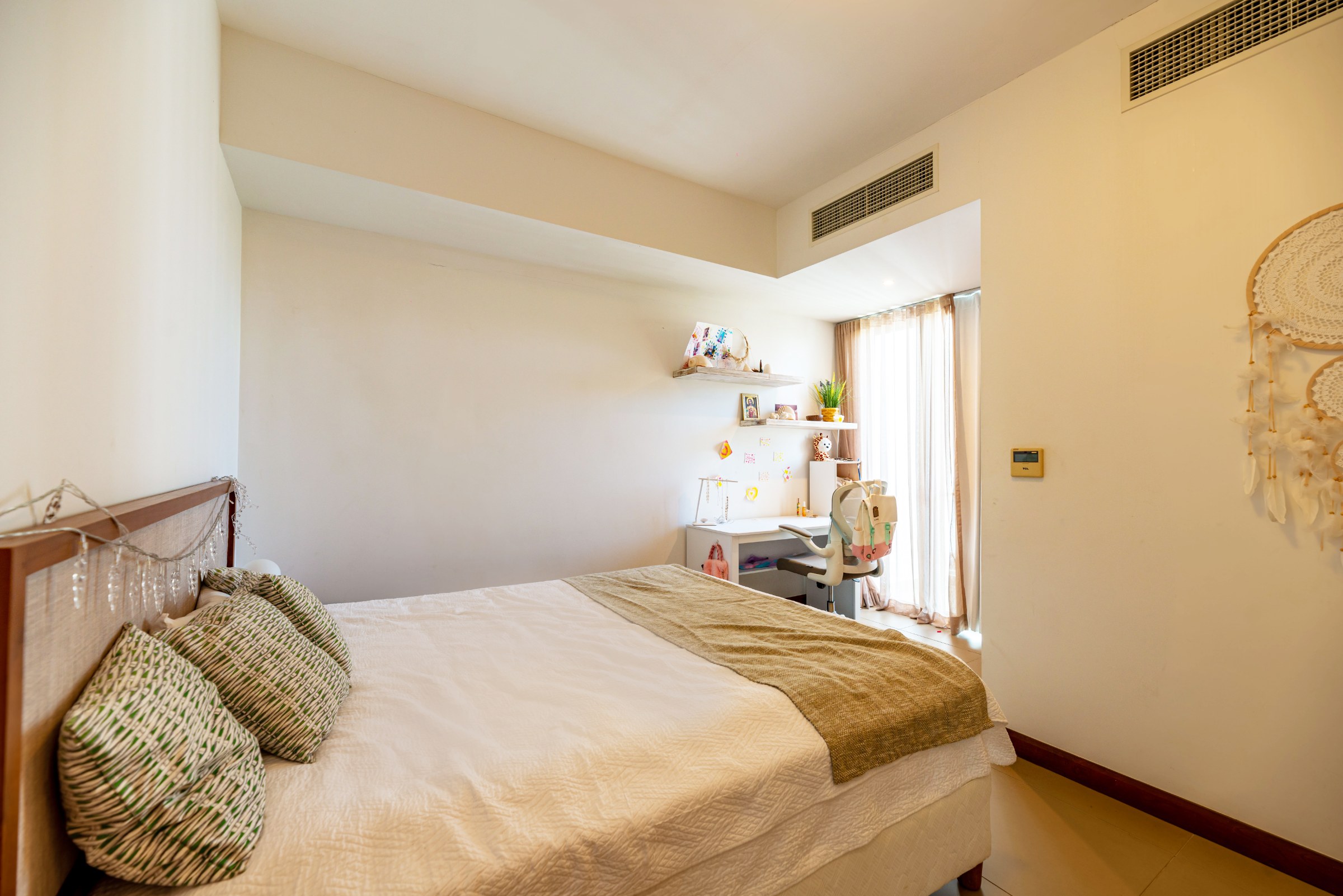 3-Bedroom Townhouse For Sale — image 11