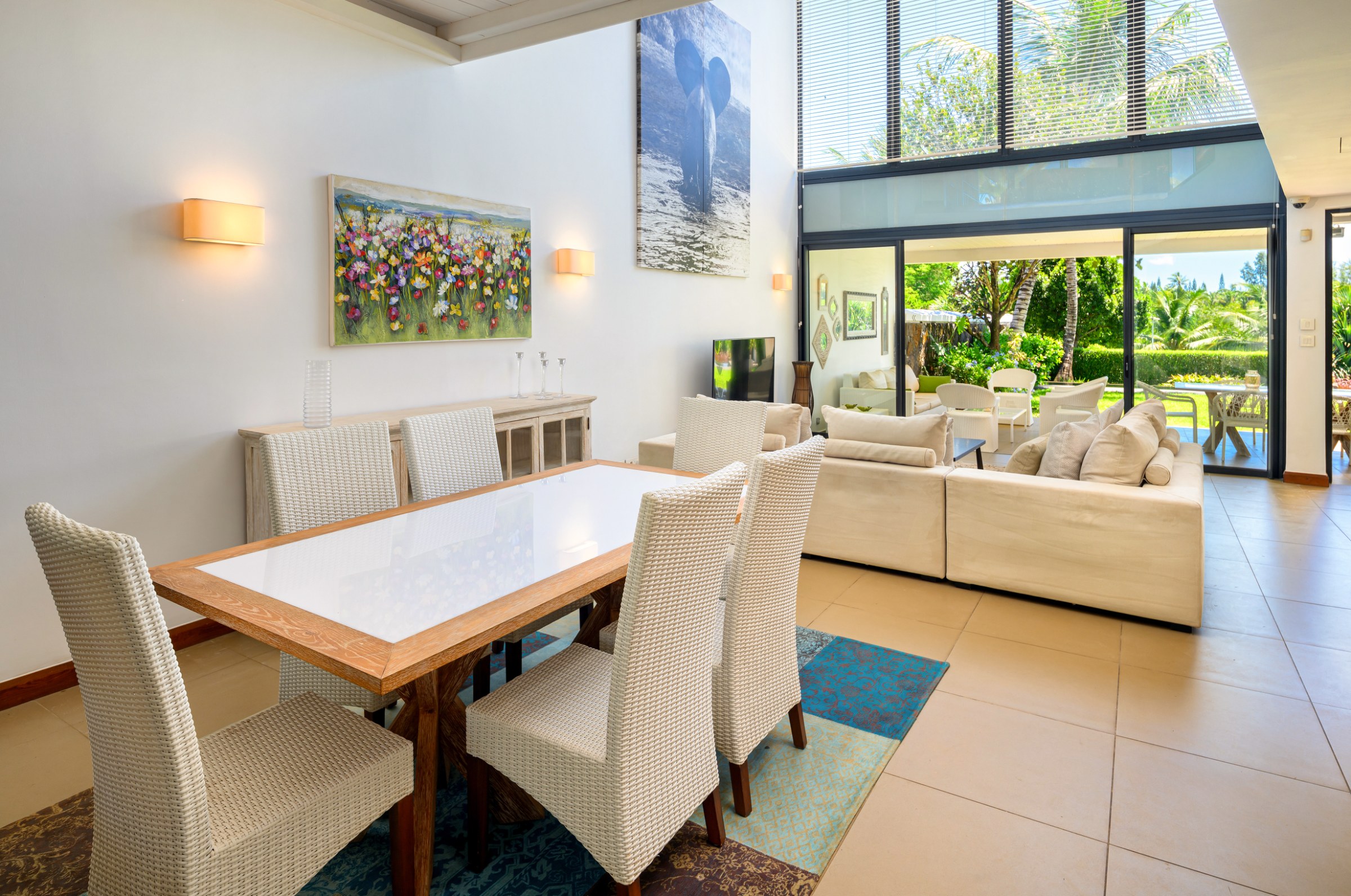 4-Bedroom Townhouse with Private Pool — image 8