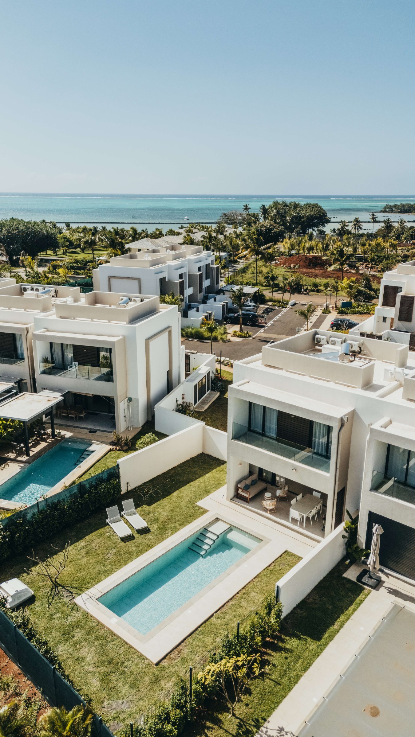 3-Bedroom Duplex with Private Pool for Sale — image 3