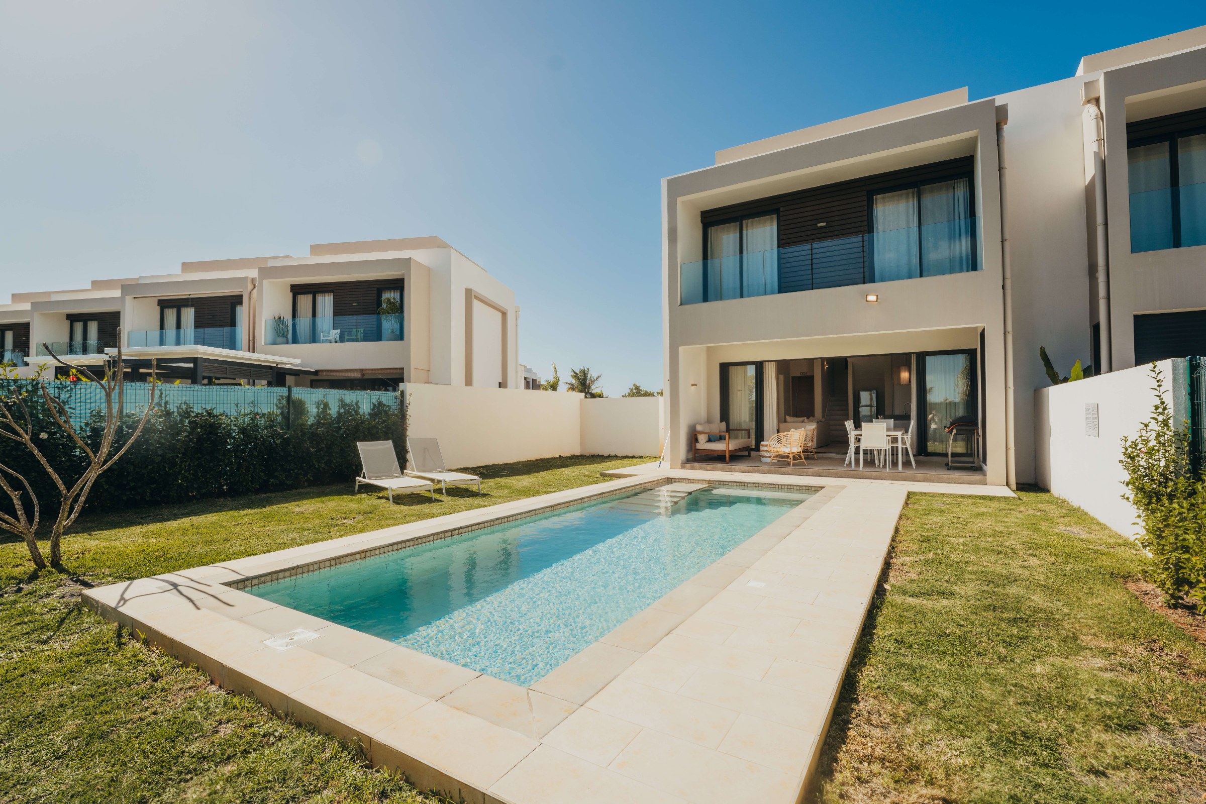 3-Bedroom Duplex with Private Pool for Sale — image 1